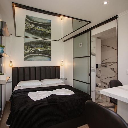 Villa 446 Tiny House Shiroke Esterno foto