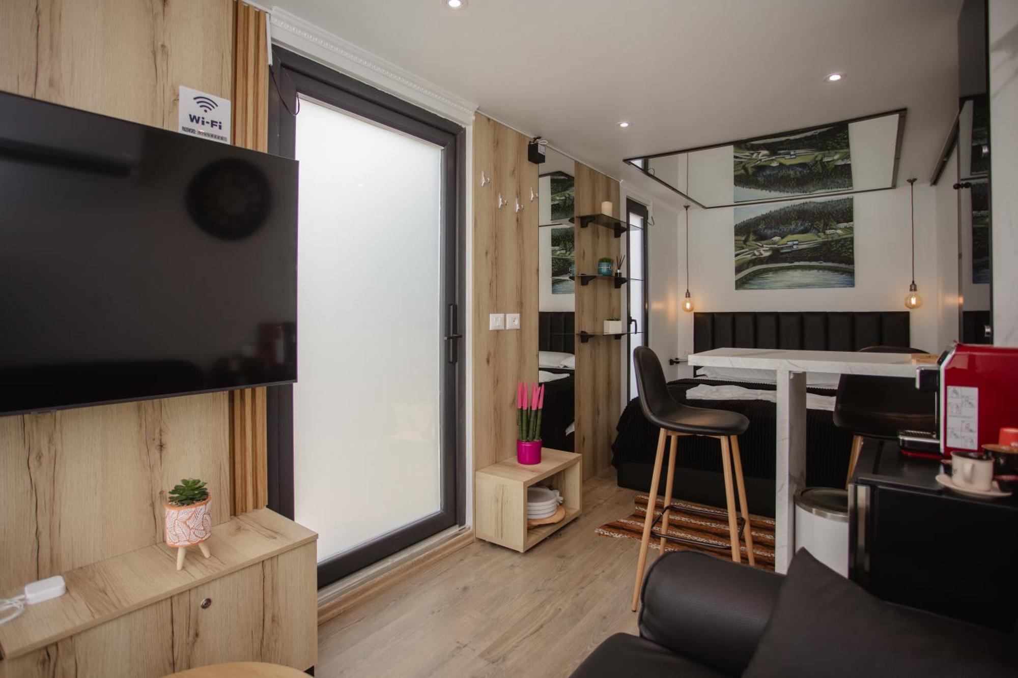 Villa 446 Tiny House Shiroke Esterno foto